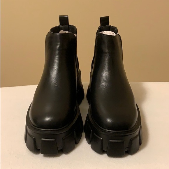 NASTY GAL Cleat Platform Boots - Picture 2 of 4